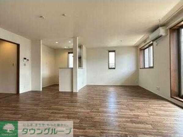 サクラテラスBの物件内観写真